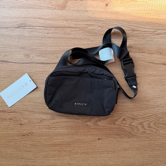 NWT - Athleta - Power of She Crossbody Bag - Picture 1 of 3